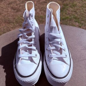 Converse Platform Classic High-Top White Canvas Sneakers like brand new